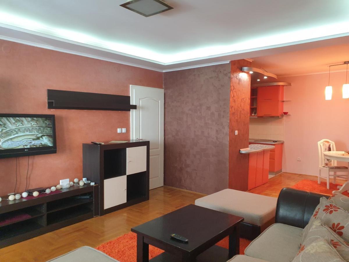 Apartman Mirage Sremska Mitrovica Exteriér fotografie
